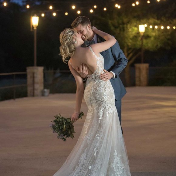 Essence Of Austrailia Wedding D2548 - Picture 5 of 11